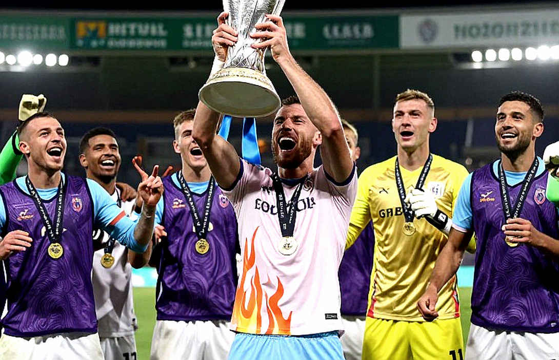 The Goal of Those Who Came After: Nam Dinh, V-League and the Season Without a True Winner