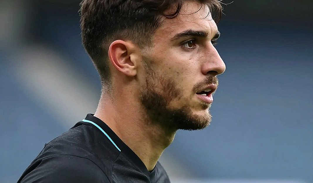 Scaloni và khoảng lặng sau tiếng vỗ tay: Argentina tập sống thiếu Messi