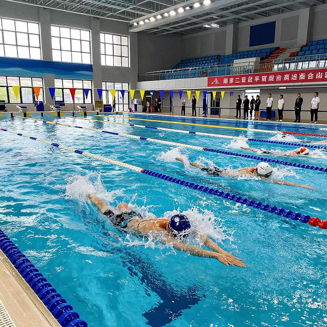 Golden Goggle 2026: Ba kỷ lục thế giới và hai ẩn số cần kiểm chứng