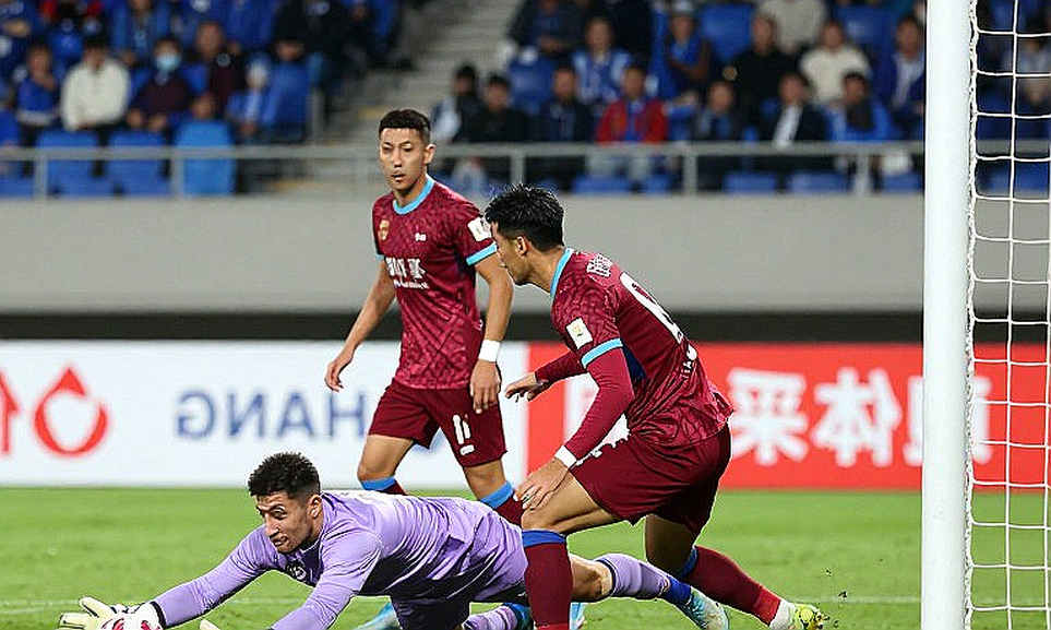 Gamba Osaka ký Ogashiwa: canh bạc giá rẻ giữa cơn hạn hán bàn thắng