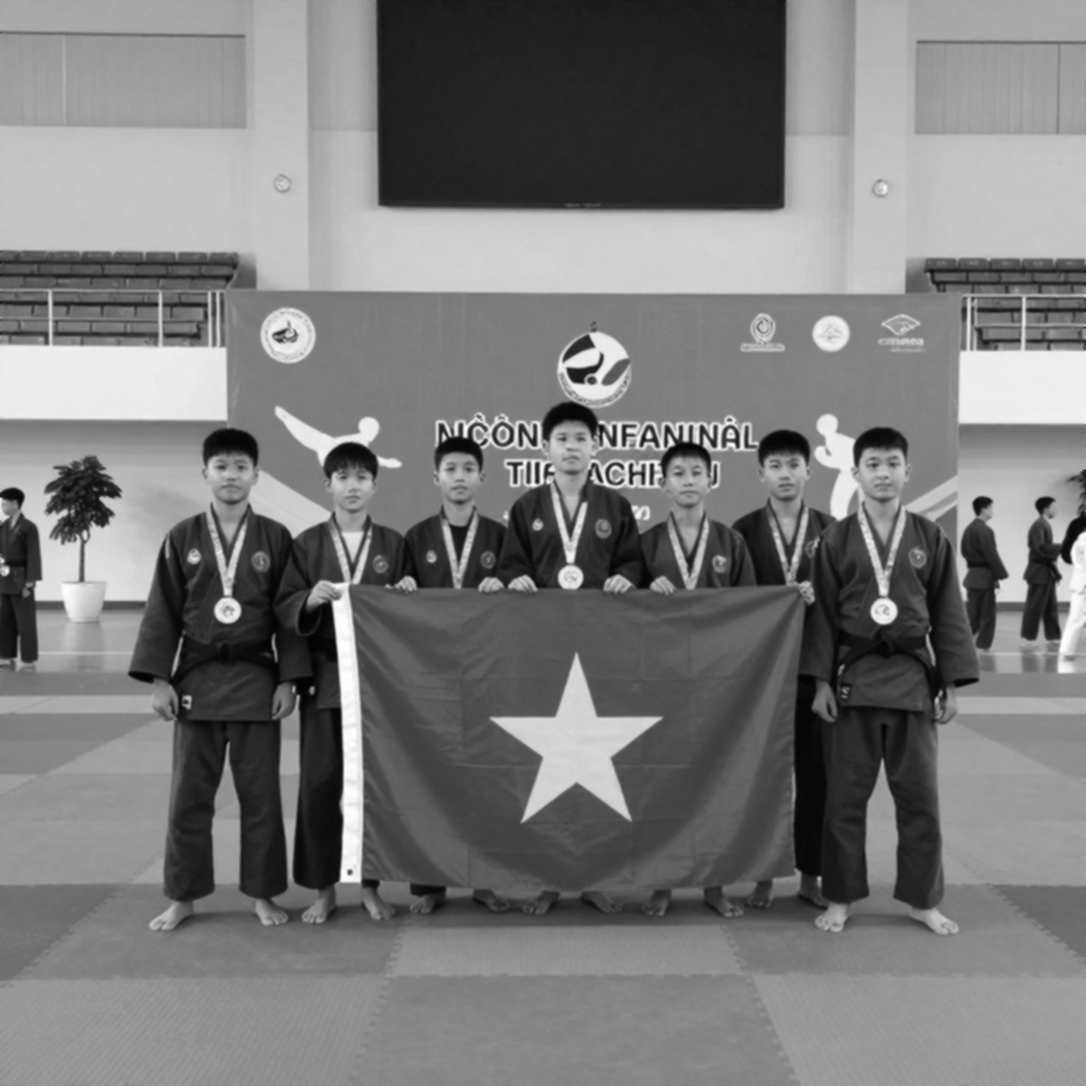 Hàng Châu 2026: Đội kiếm ba cạnh nữ Singapore và vết nứt 42–41