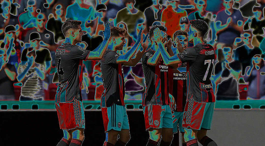 Tuyển Mỹ thua Tây Ban Nha 0-2 tại Audi Field: khi khán đài phụ nói thật hơn cả tỉ số
